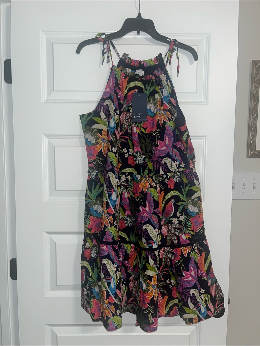 NWT Cotton Crown & Ivy Floral Tropical parrots Halter Dress Adj Straps sz L
